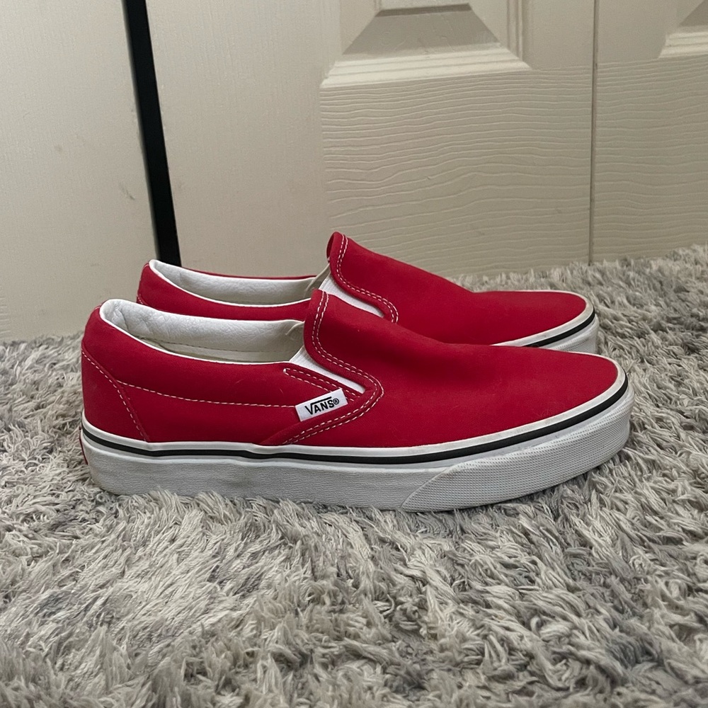 Red Slip-on Vans
